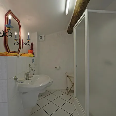 Villa In Pyrenees With Stunning Mountain Views, Cleaning Included