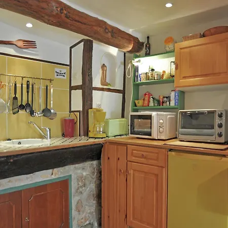 Villa In Pyrenees With Stunning Mountain Views, Cleaning Included Fenouillet (Pyrenees-Orientales)