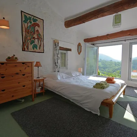 Villa In Pyrenees With Stunning Mountain Views, Cleaning Included * Fenouillet (Pyrenees-Orientales)